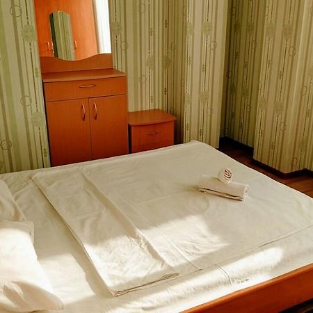 Sweet Apartments In The Center أستانا المظهر الخارجي الصورة